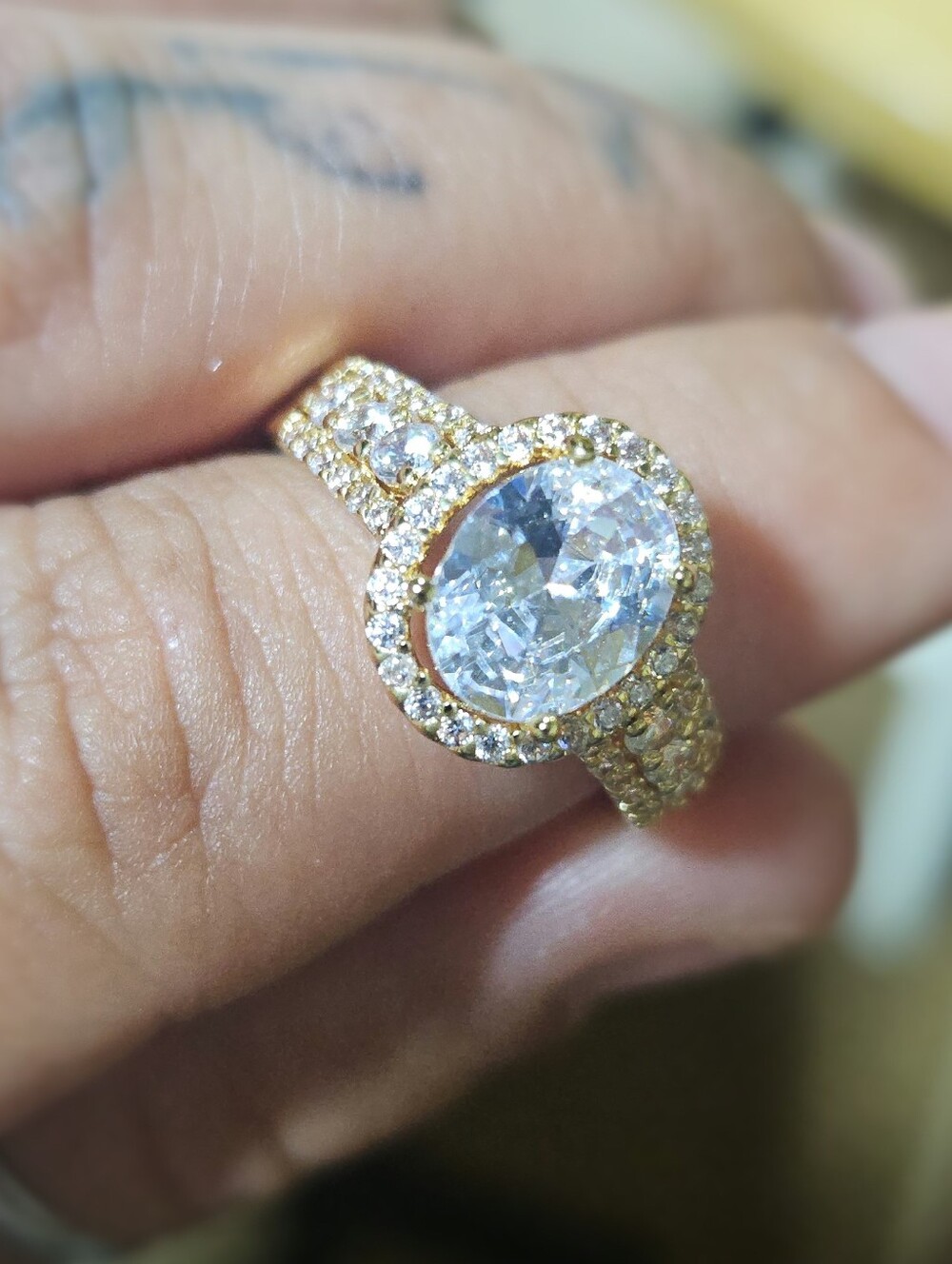 18k Gold Filled Halo Oval Cubic Zirconia Ring
